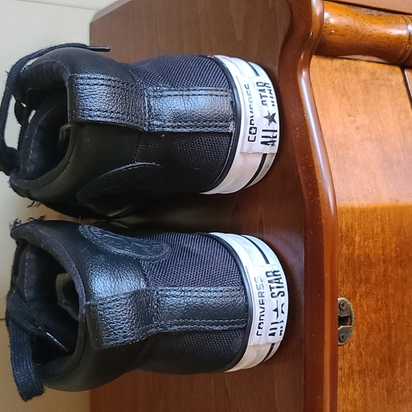 Converse - Picture 4 of 4